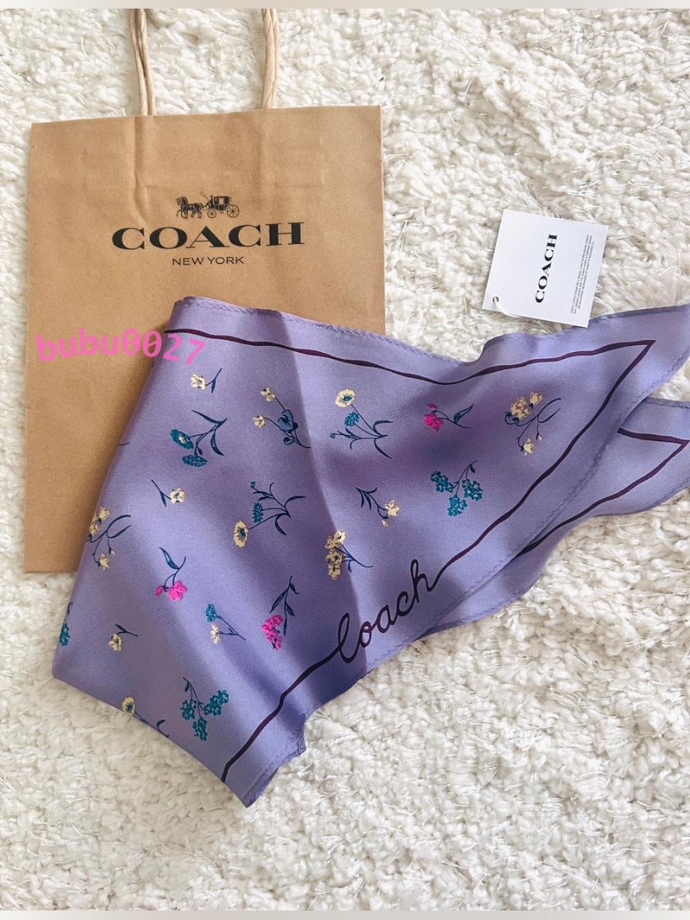 NWT🦄Coach Tossed Floral Print Silk Diamond Scarf CAP46 Purple Violet Mist Gift